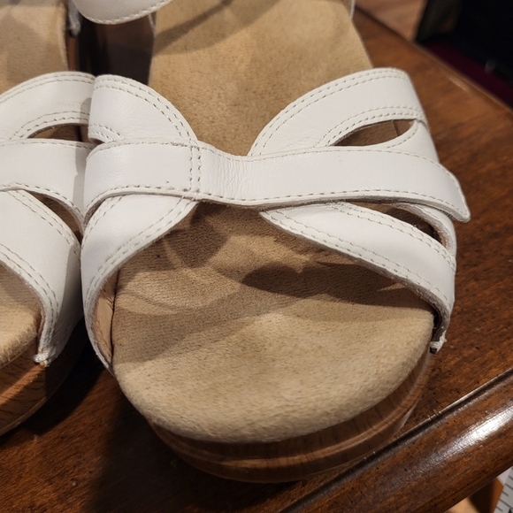 Dansko Women’s Season Leather Sandals White Size 38 (US 7.5-8) - Picture 9 of 10